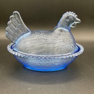 Vtg Indiana Glass Light Blue HEN ON NEST Covered Dish - Excellent Condition